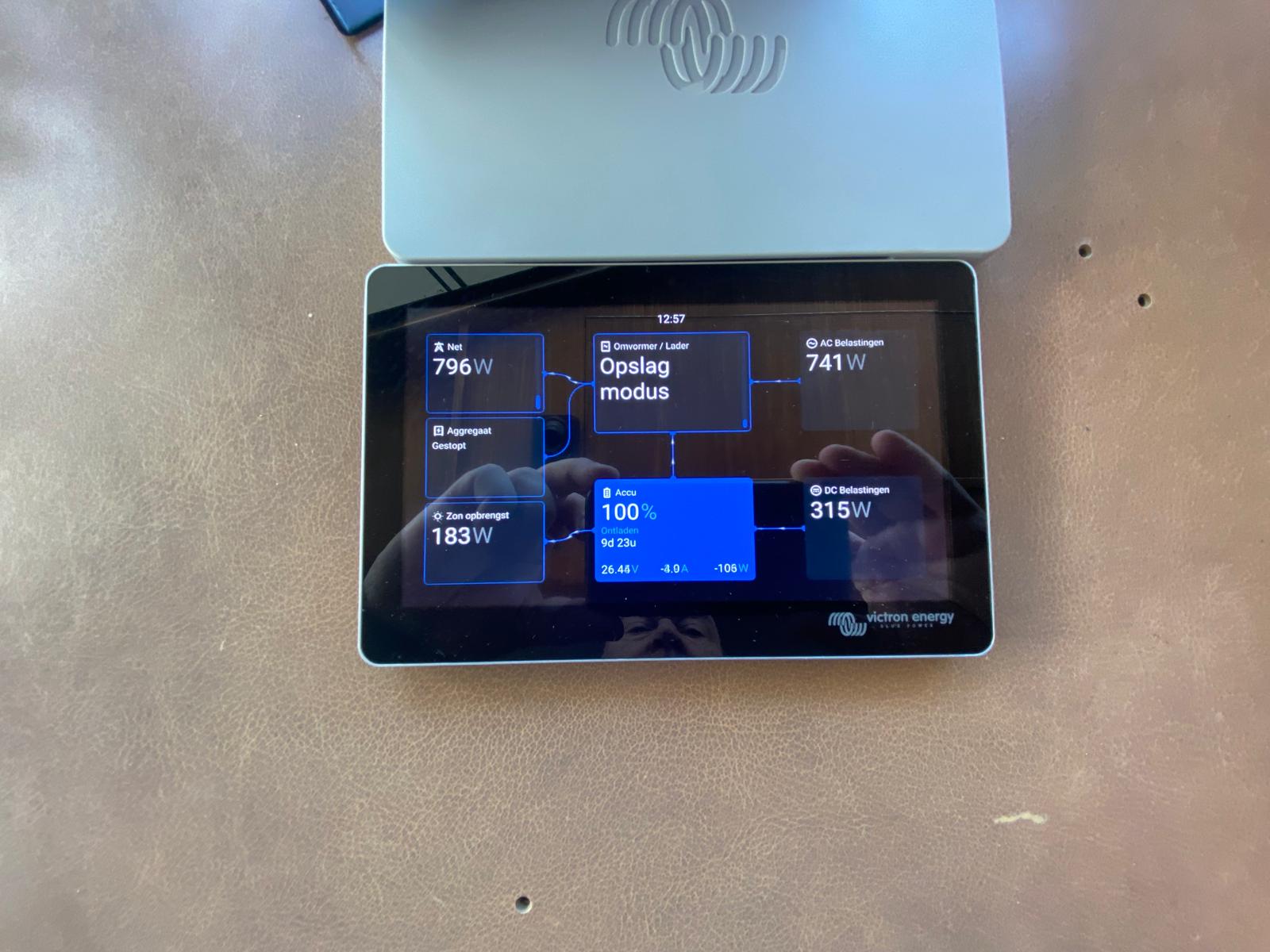 foto: 37 Hatteras 70 Fly ( Varend Woonschip )