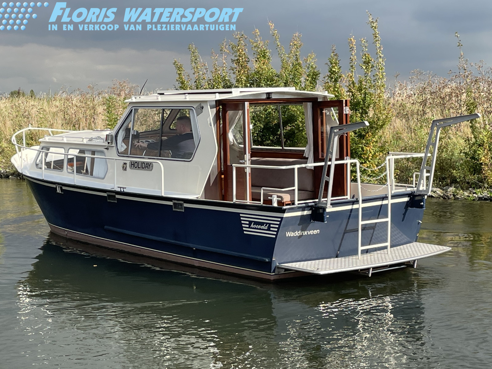 foto: 19 Hooveld 850 Open Cabin