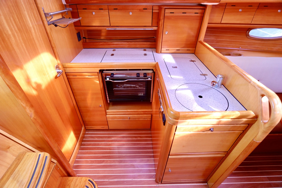 foto: 38 Bavaria  33 Cruiser