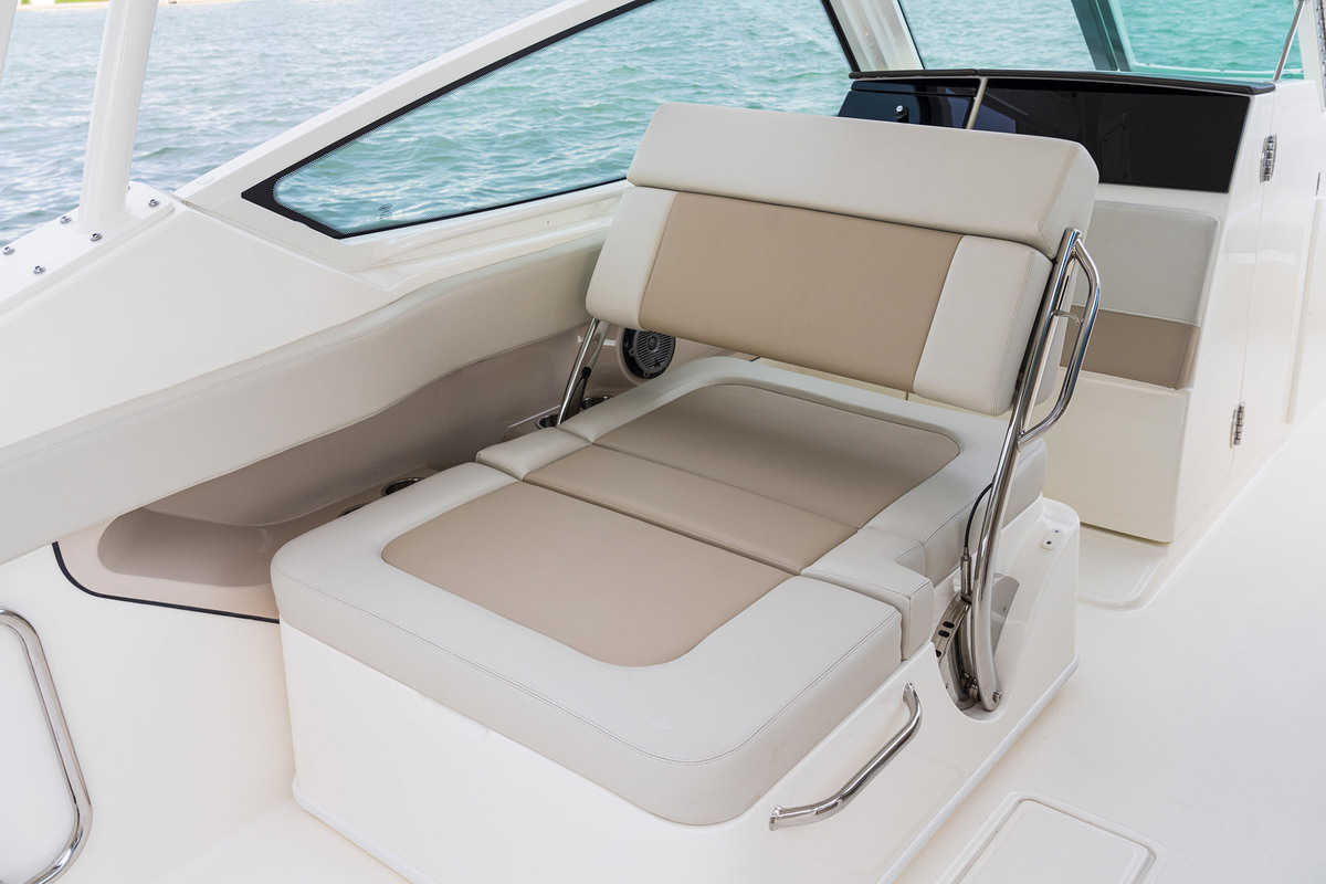 foto: 11 Boston Whaler 280 Vantage