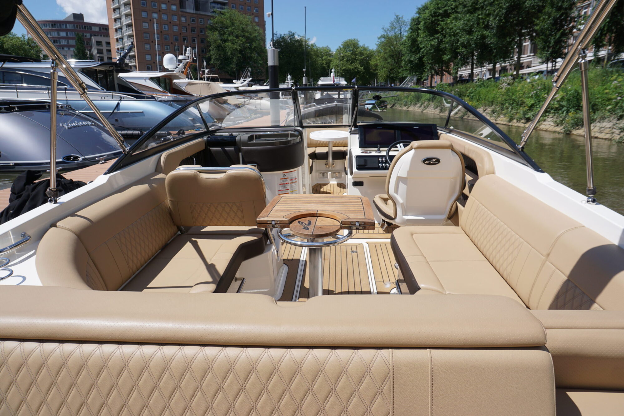 foto: 63 Sea Ray Sea Ray 250 SLX
