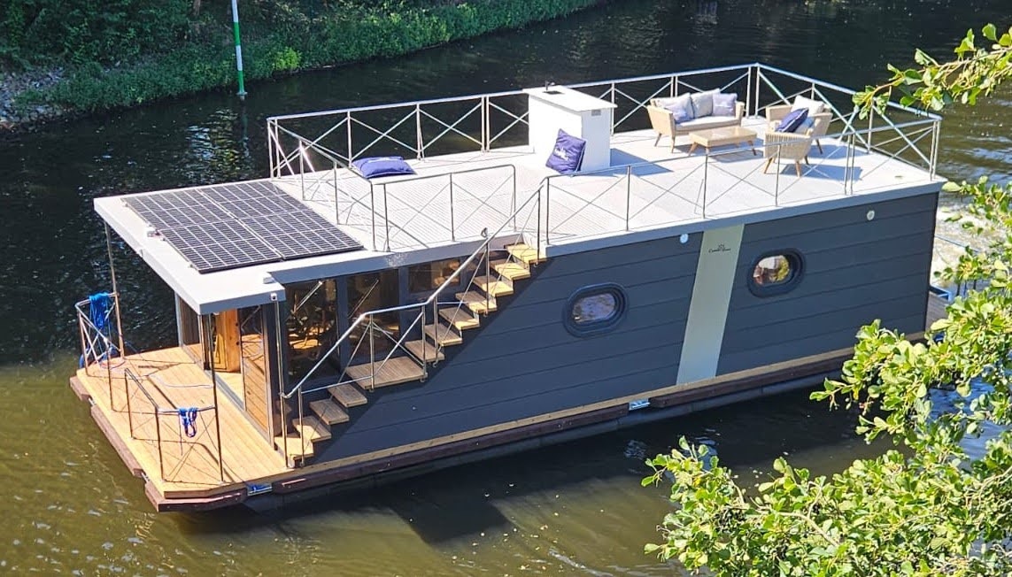 foto: 35 Campi 460 Houseboat