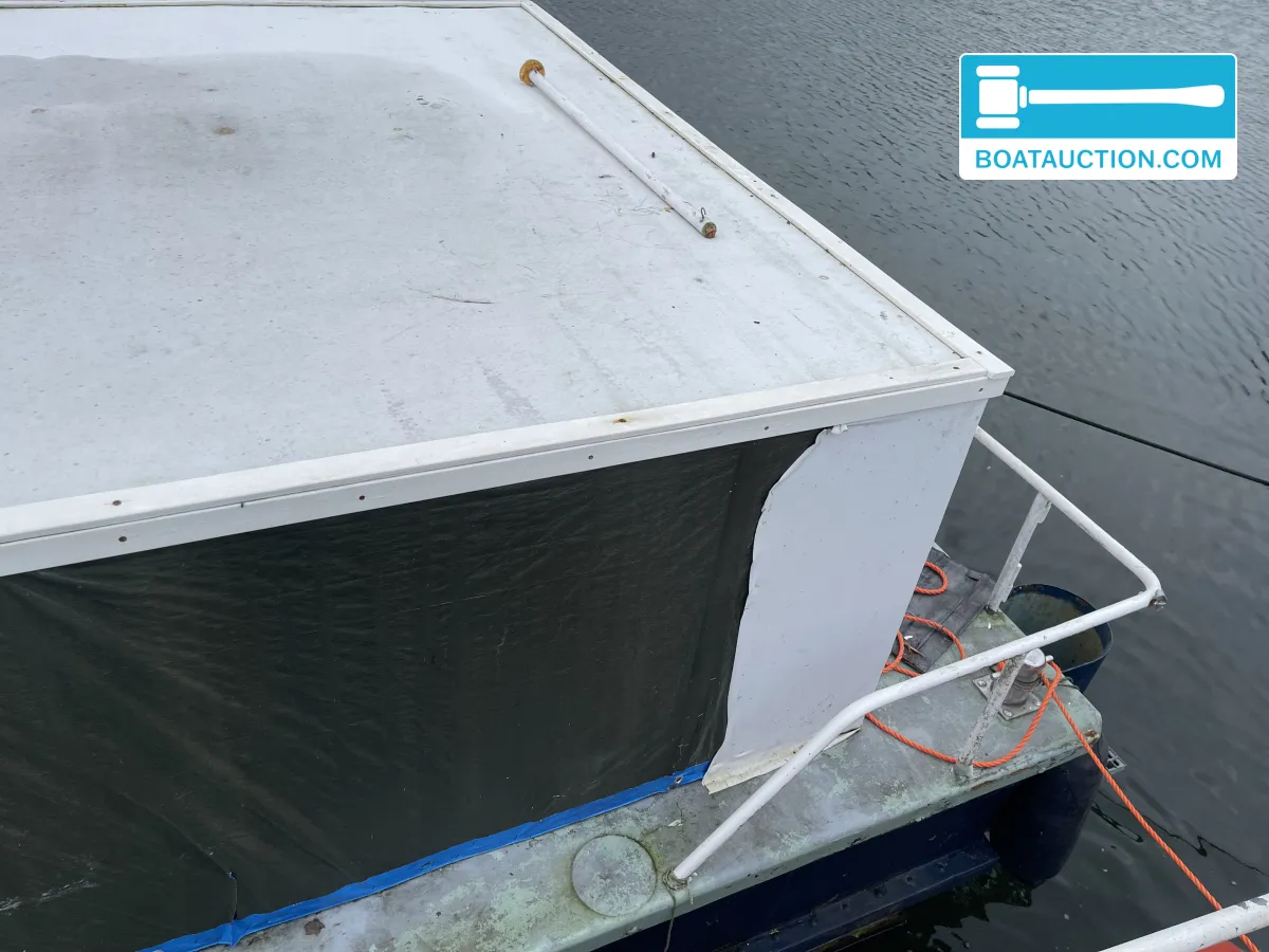 foto: 10 Motorboat 900