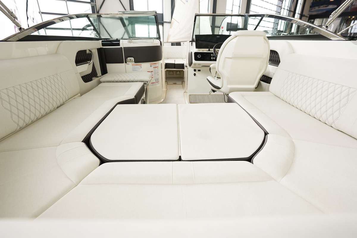 foto: 54 Sea Ray SLX 250