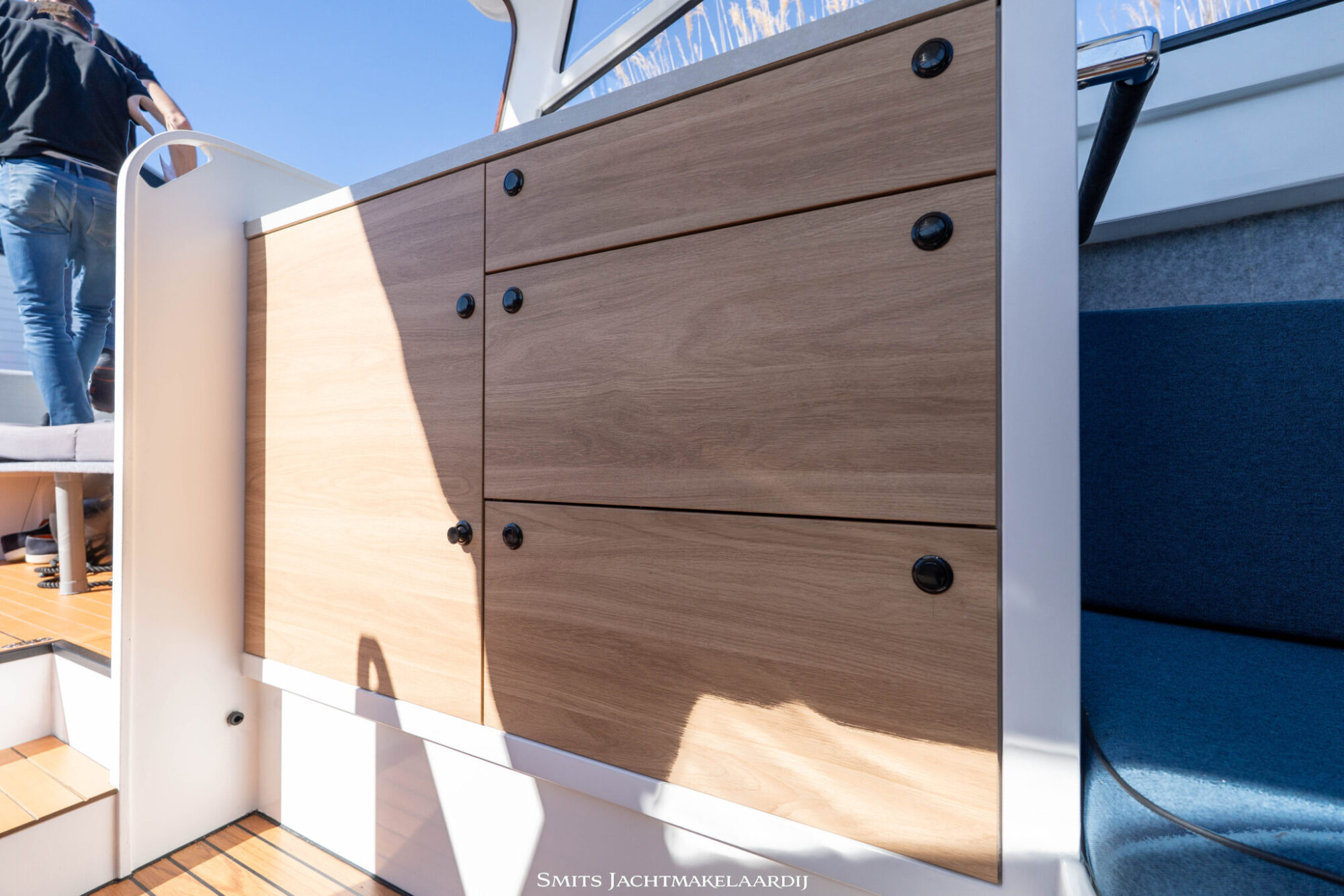 foto: 37 Bertram Bertram 25