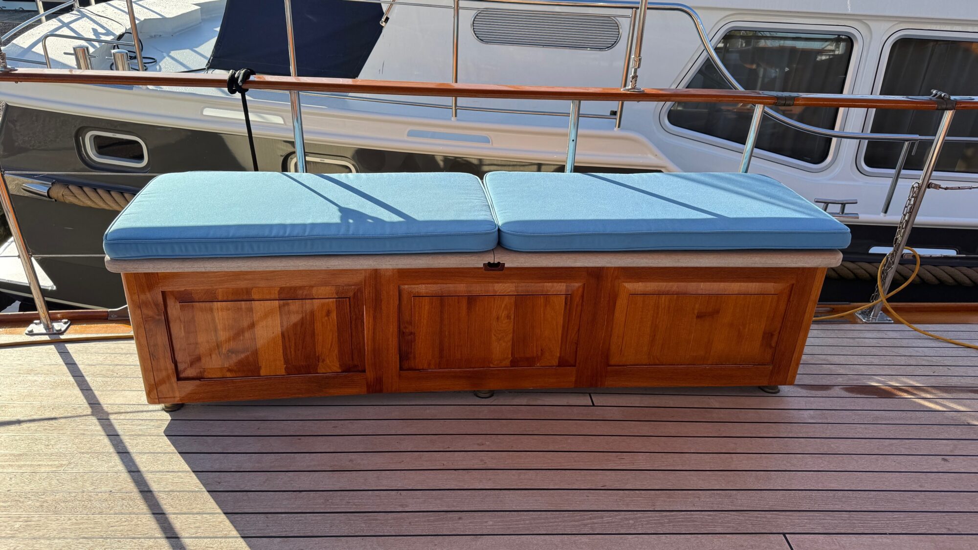 foto: 56 Silver Silver Rondspantkotter 19.44 VS