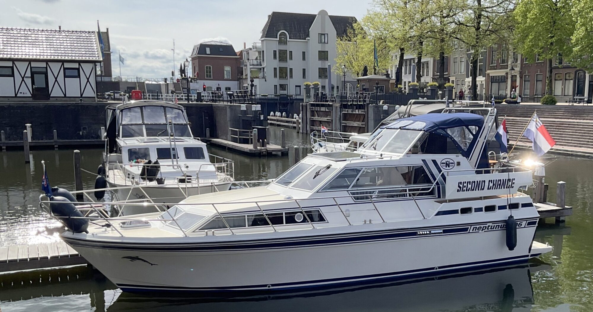 foto: 27 Neptunus Neptunus 106 AK Cabrio