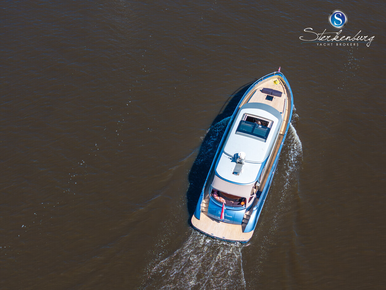 foto: 111 Holterman Commander 54