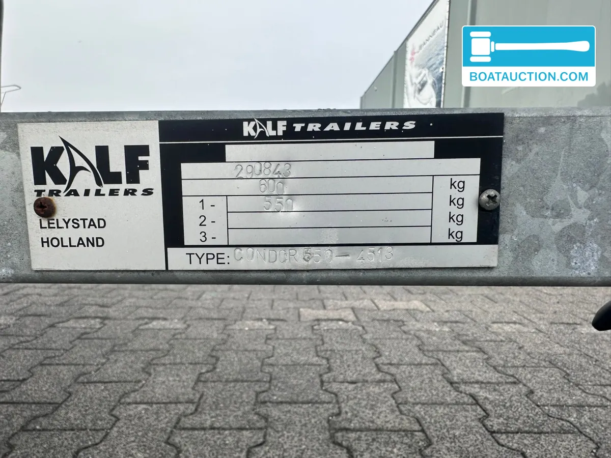 foto: 18 Timeless 460 Classic