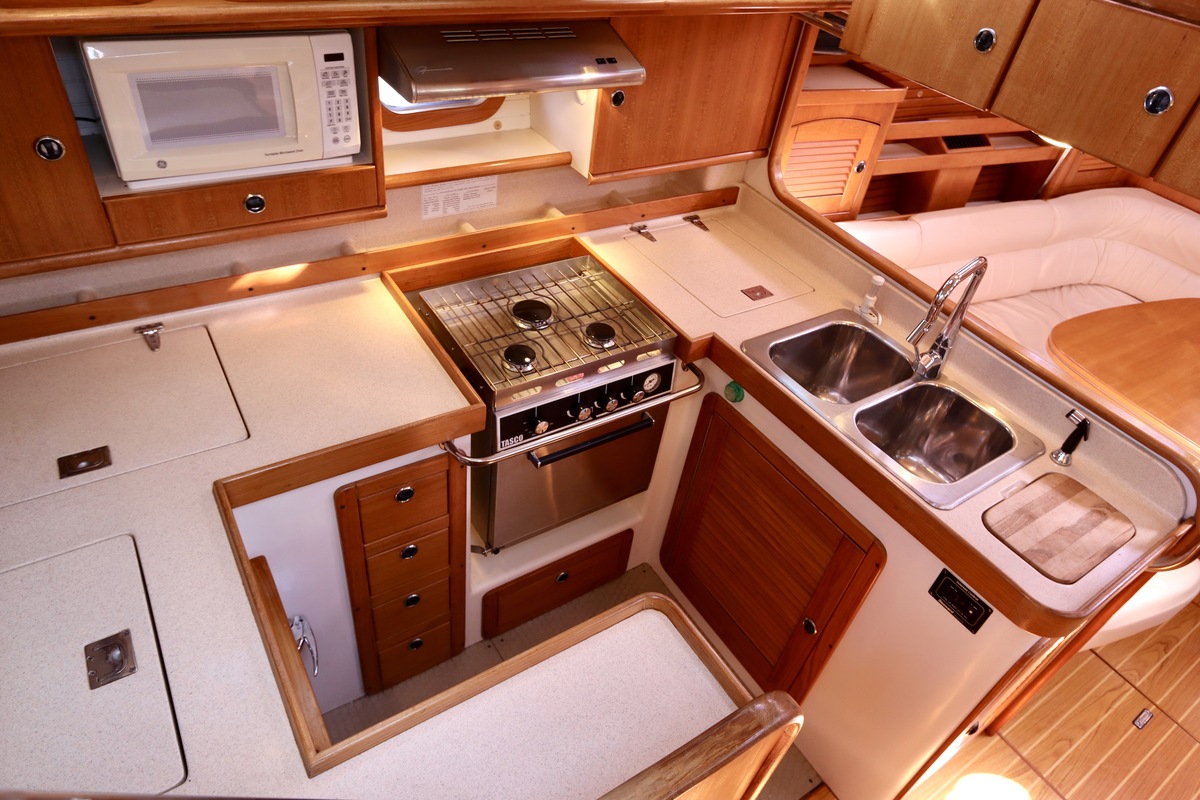 foto: 38 Catalina 470
