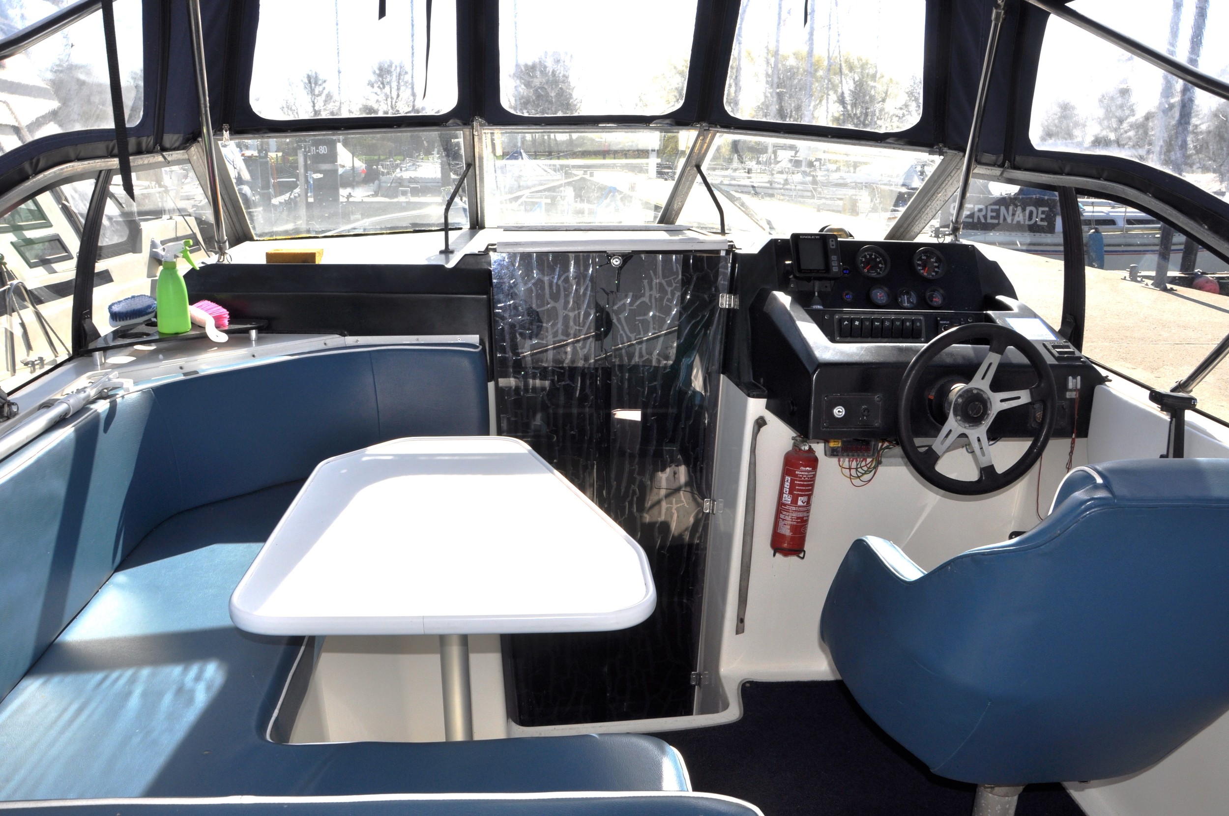 foto: 20 Bayliner 2855 Cierra