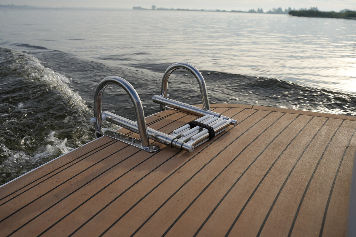 foto: 46 Alfastreet Marine 21 Open Electric