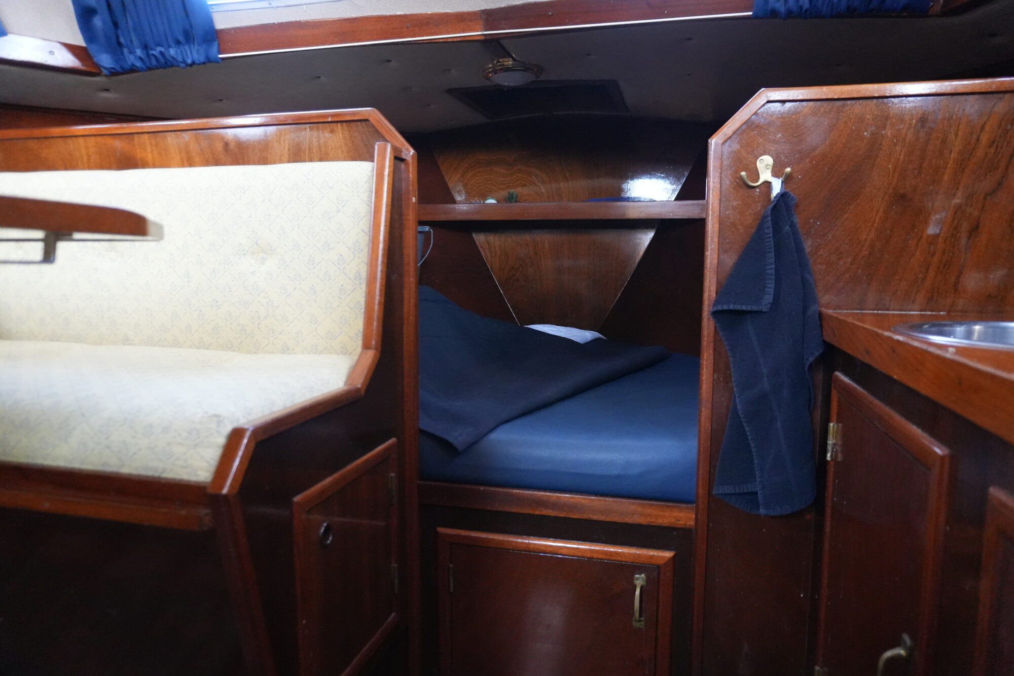 foto: 40 Curtevenne Curtevenne 10.50 AK Cabrio