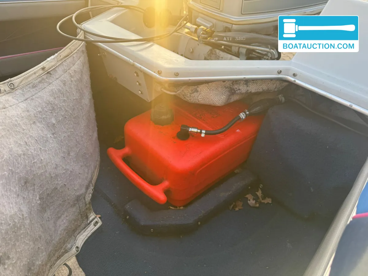 foto: 17 Bayliner Capri 1500