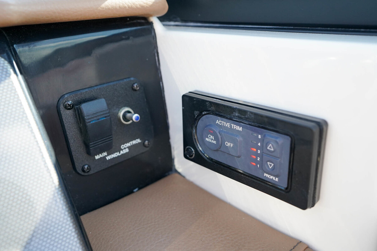 foto: 64 Sea Ray Sun Sport 230