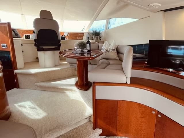 foto: 20 Fairline Squadron 52