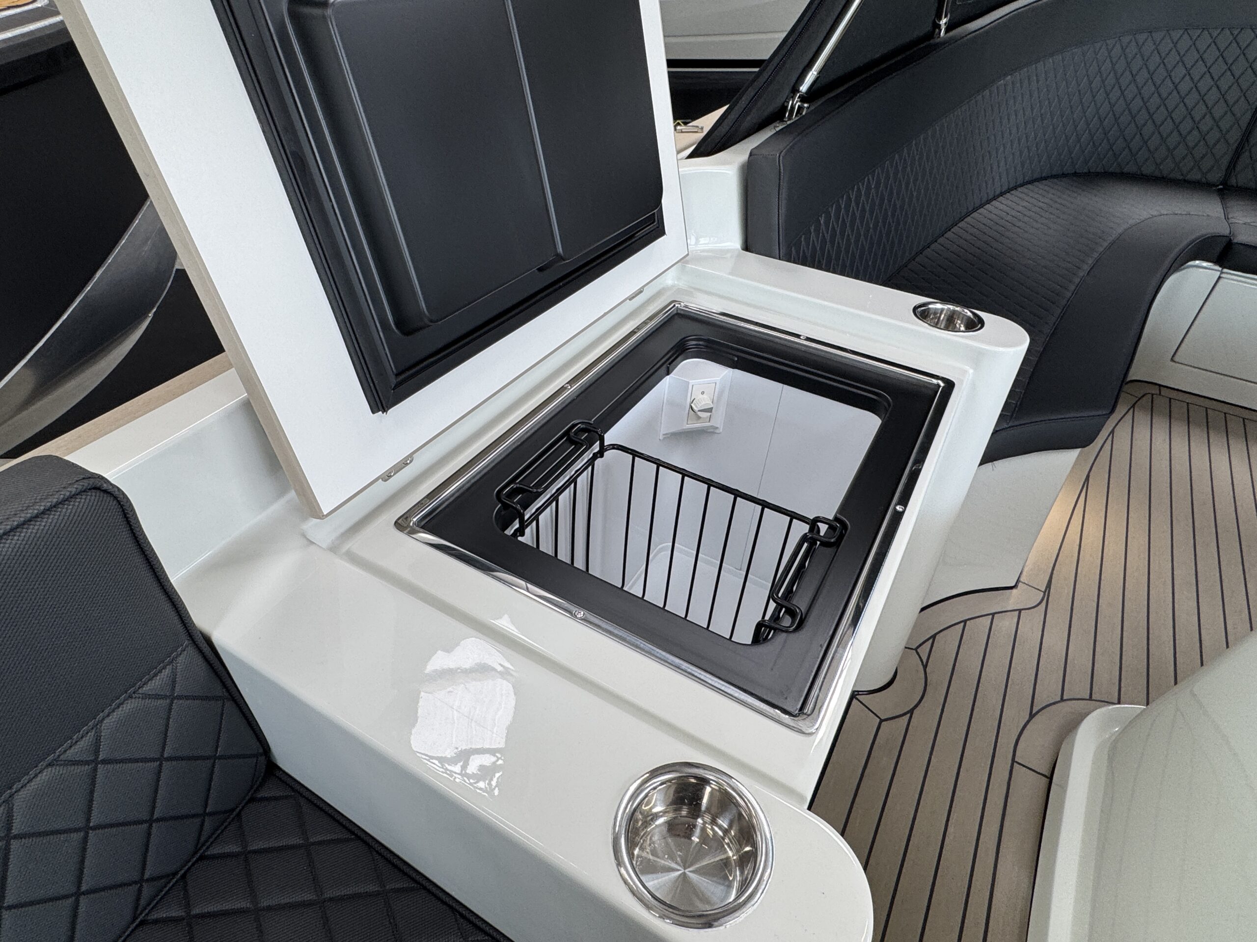 foto: 16 Antaris Sixty7 (op voorraad)