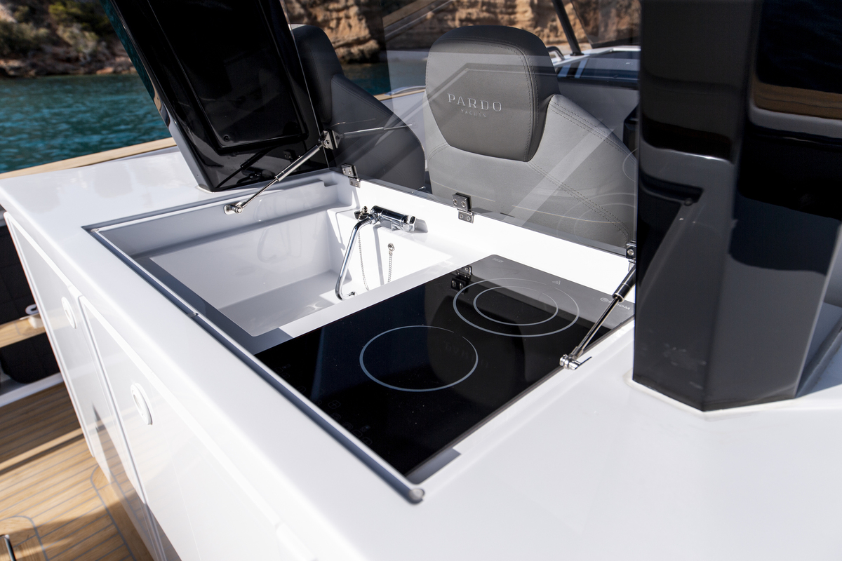 foto: 50 PARDO YACHTS 38  
