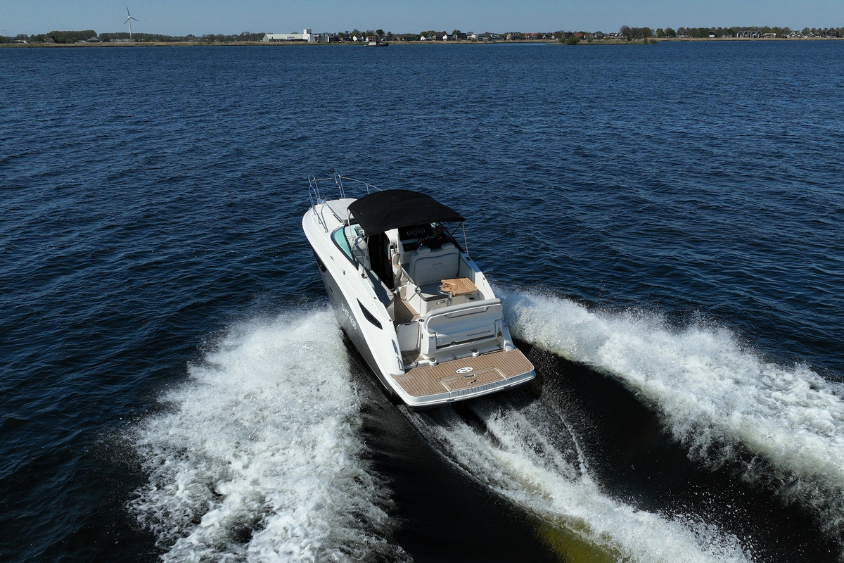 foto: 89 Sea Ray Sundancer 265