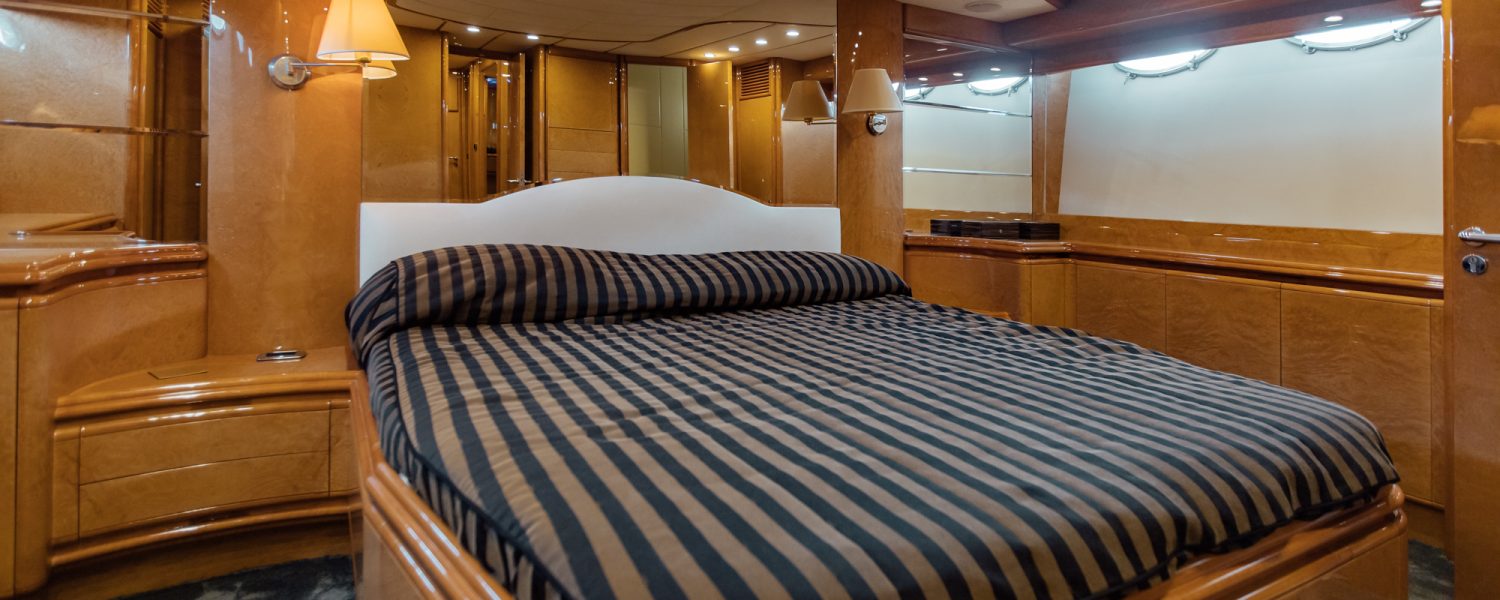 foto: 30 Astondoa 72 GXL