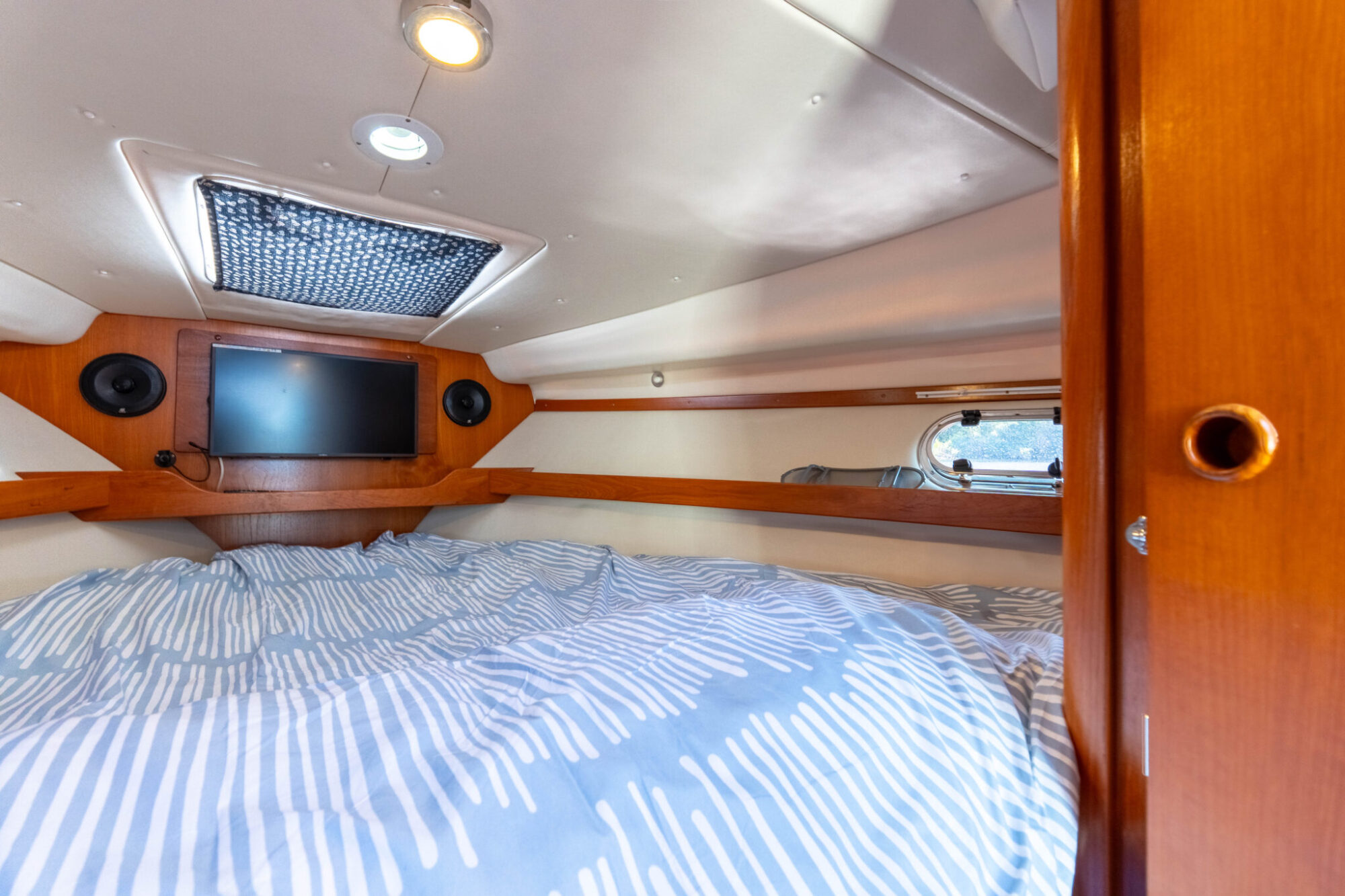 foto: 151 Nimbus Nimbus 280 Coupé
