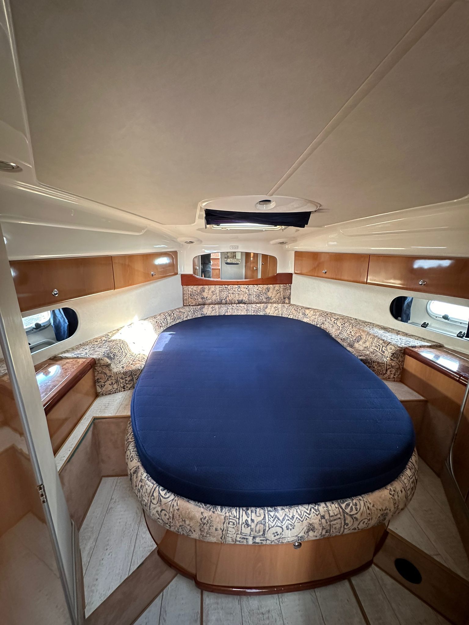 foto: 24 Sealine S37