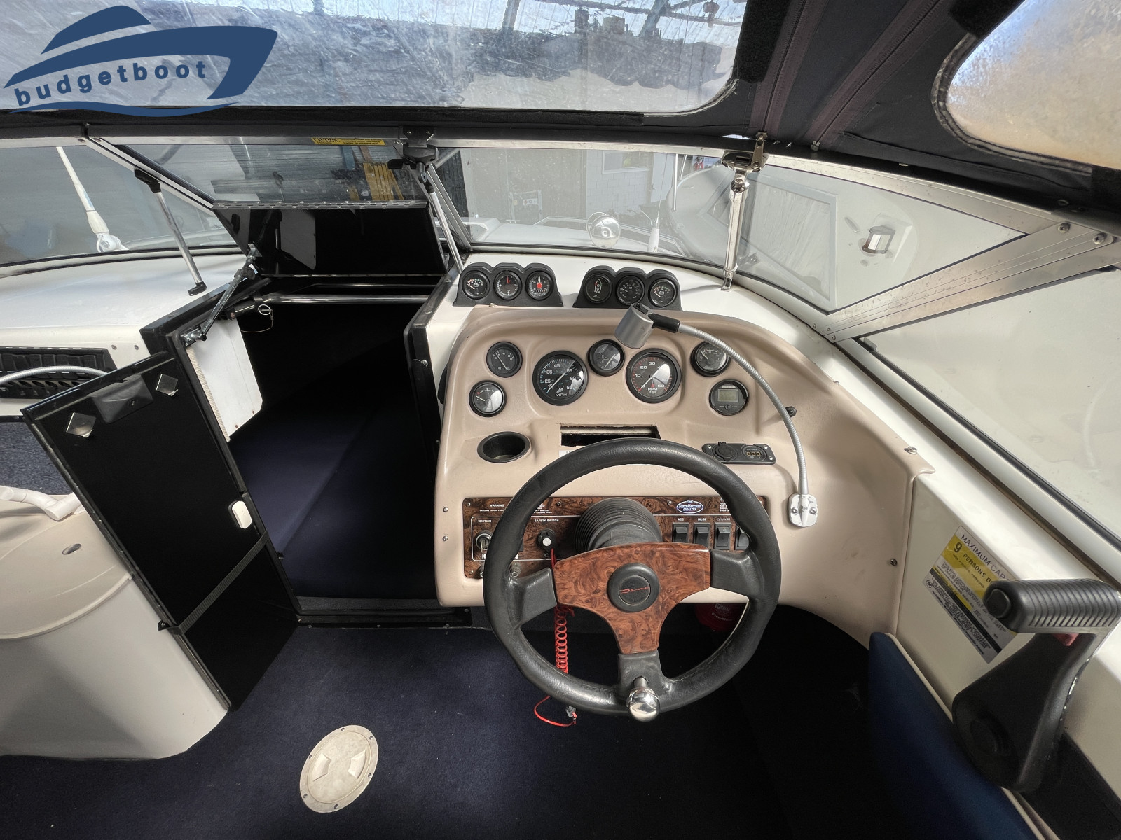 foto: 25 Sunbird 220SL Cuddy