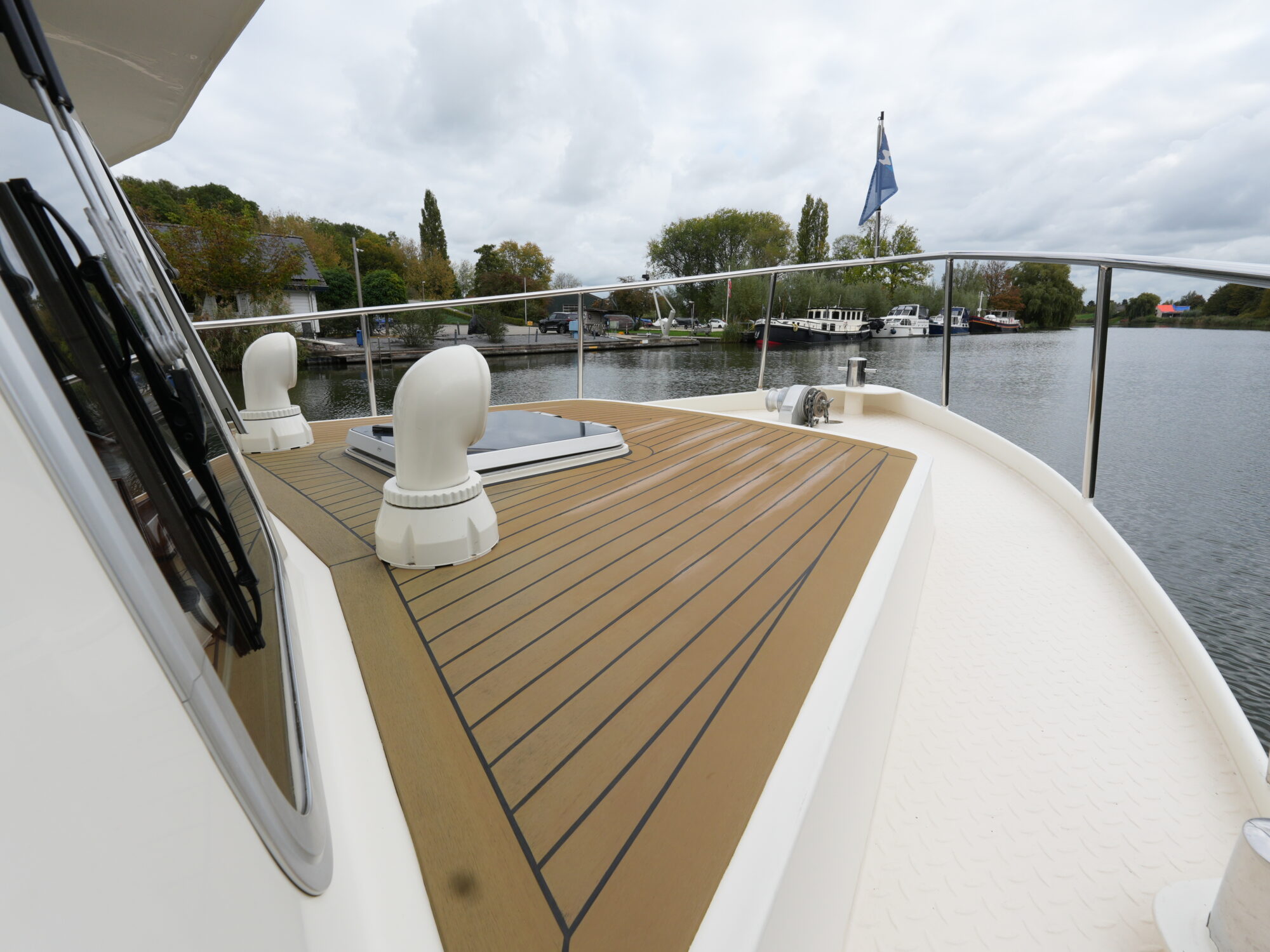 foto: 60 Macheta Macheta 1200 Classic