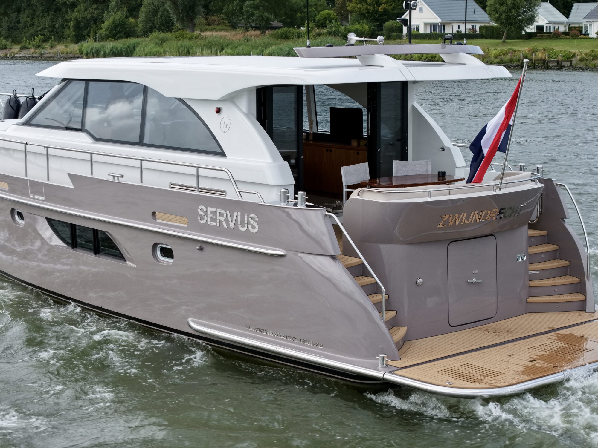 foto: 84 Van den Hoven Van den Hoven Executive 15.00 MK II