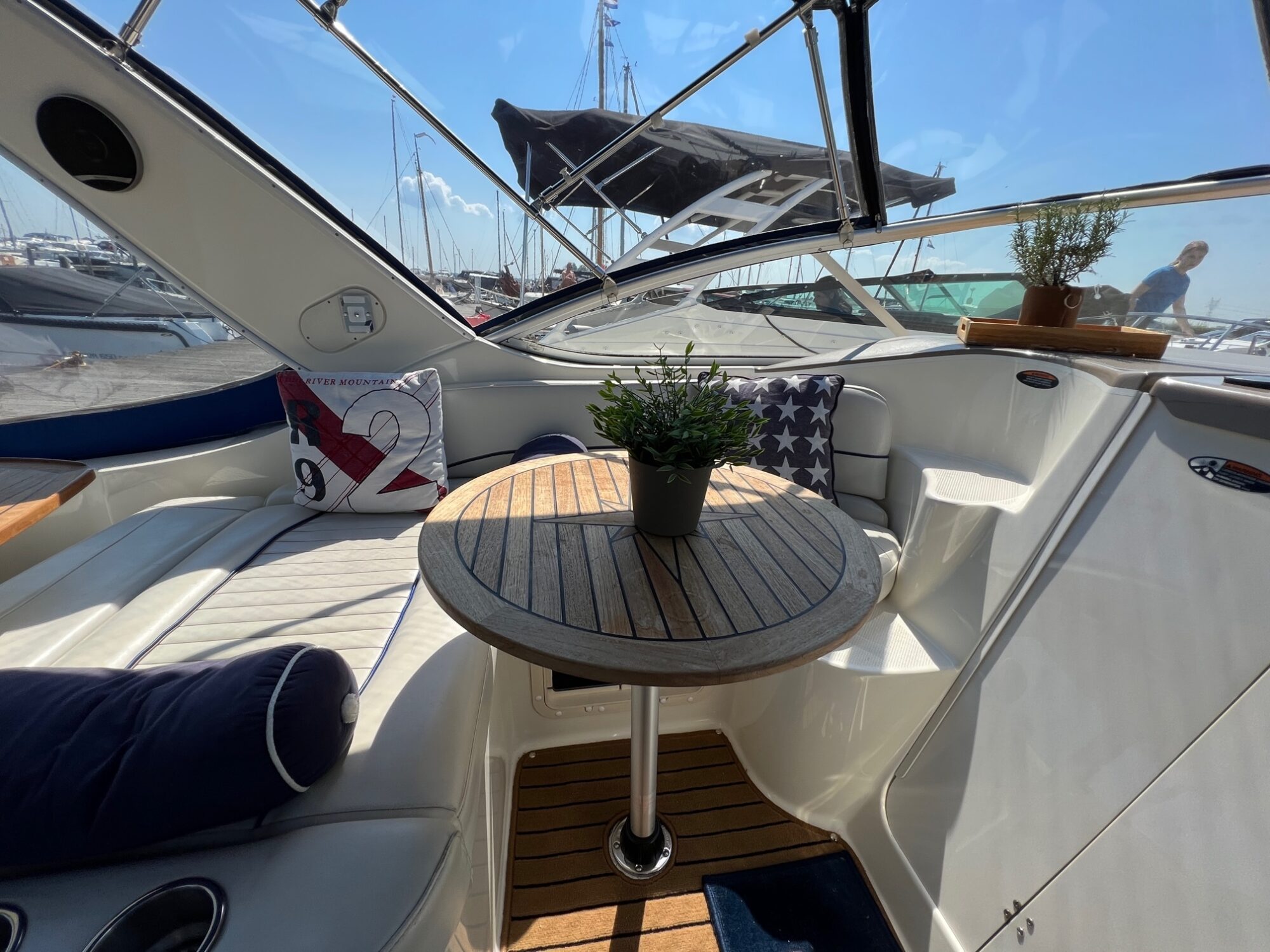 foto: 46 Bayliner Bayliner 285 Ciera Sunbridge