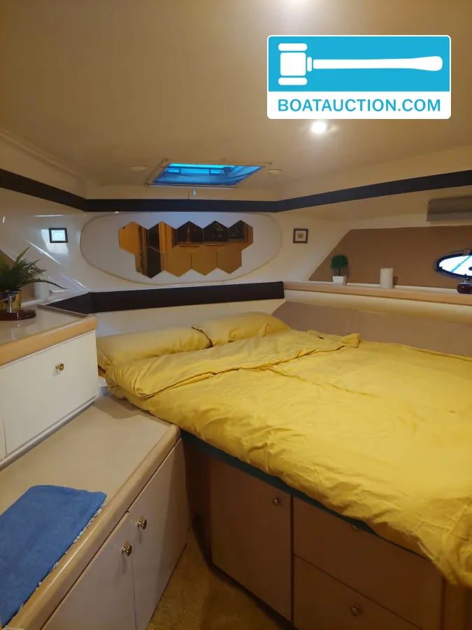 foto: 18 Carver Mariner 350