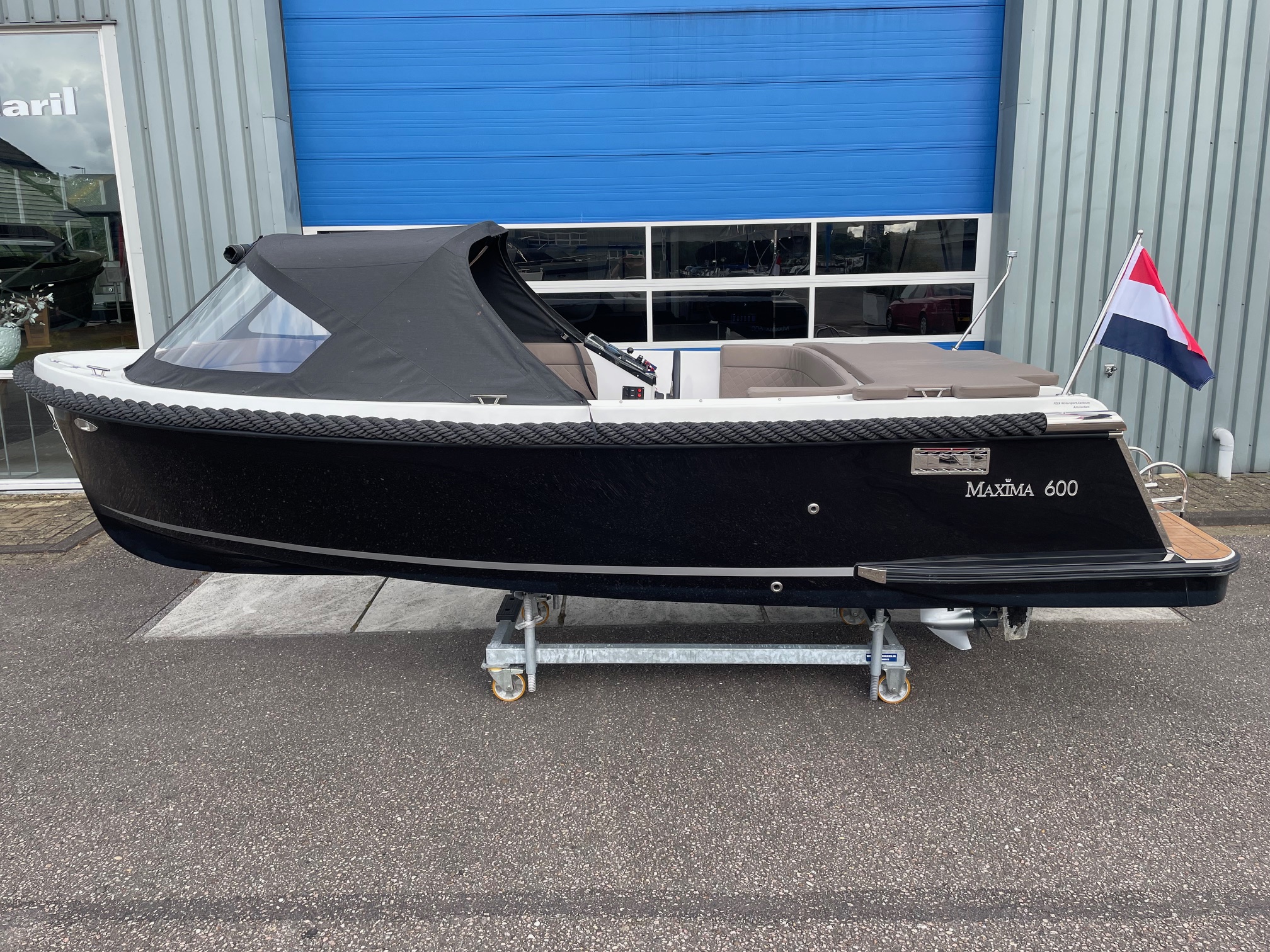 foto: 5 Monte Carlo Offshorer 30