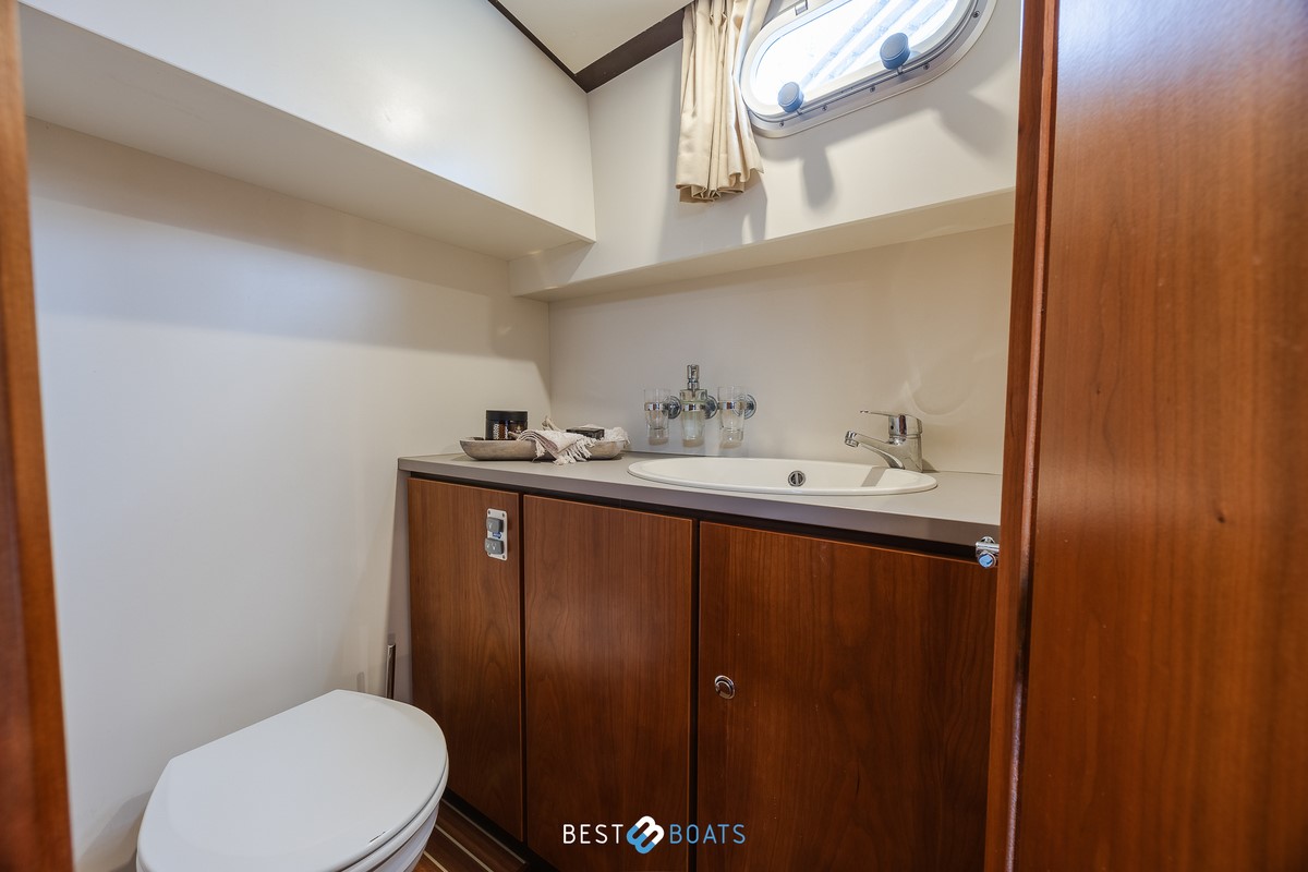 foto: 43 Linssen Grand Sturdy 34.9 AC