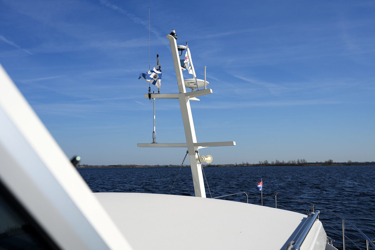 foto: 76 Linssen Grand Sturdy 410 AC Variotop met stabilisator