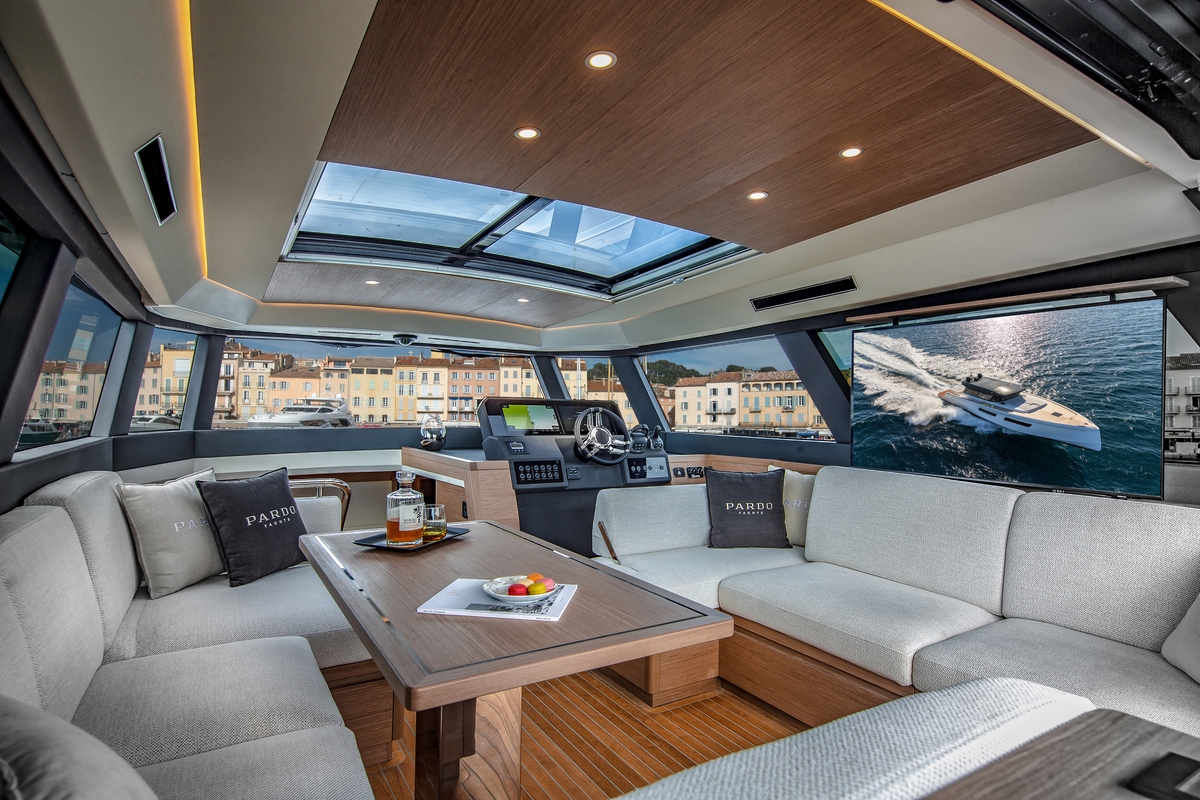 foto: 27 PARDO YACHTS GT 52 