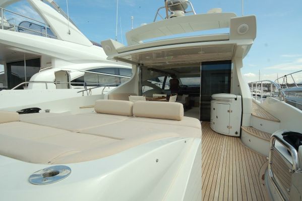 foto: 40 Azimut 68 S