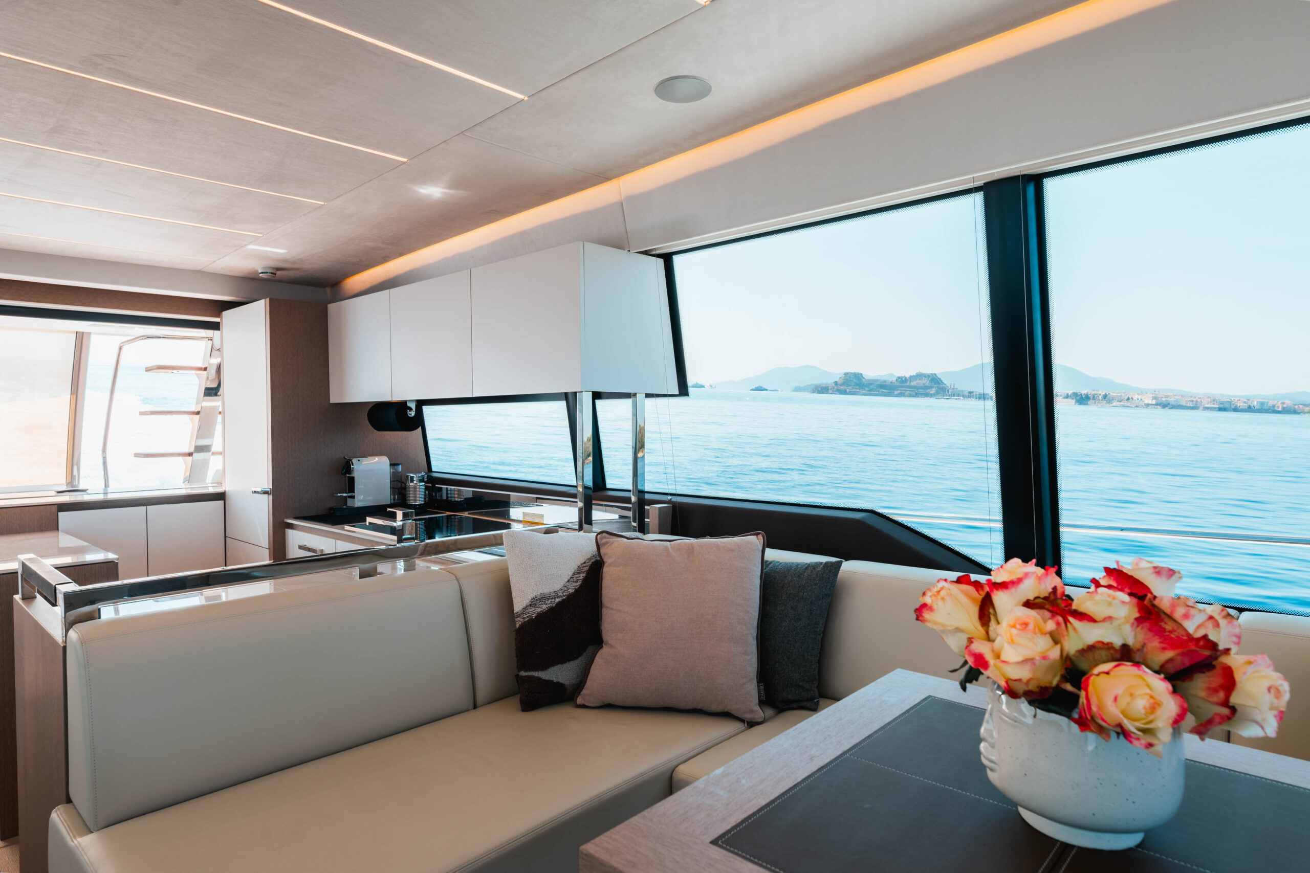 foto: 135 Prestige 690 flybridge