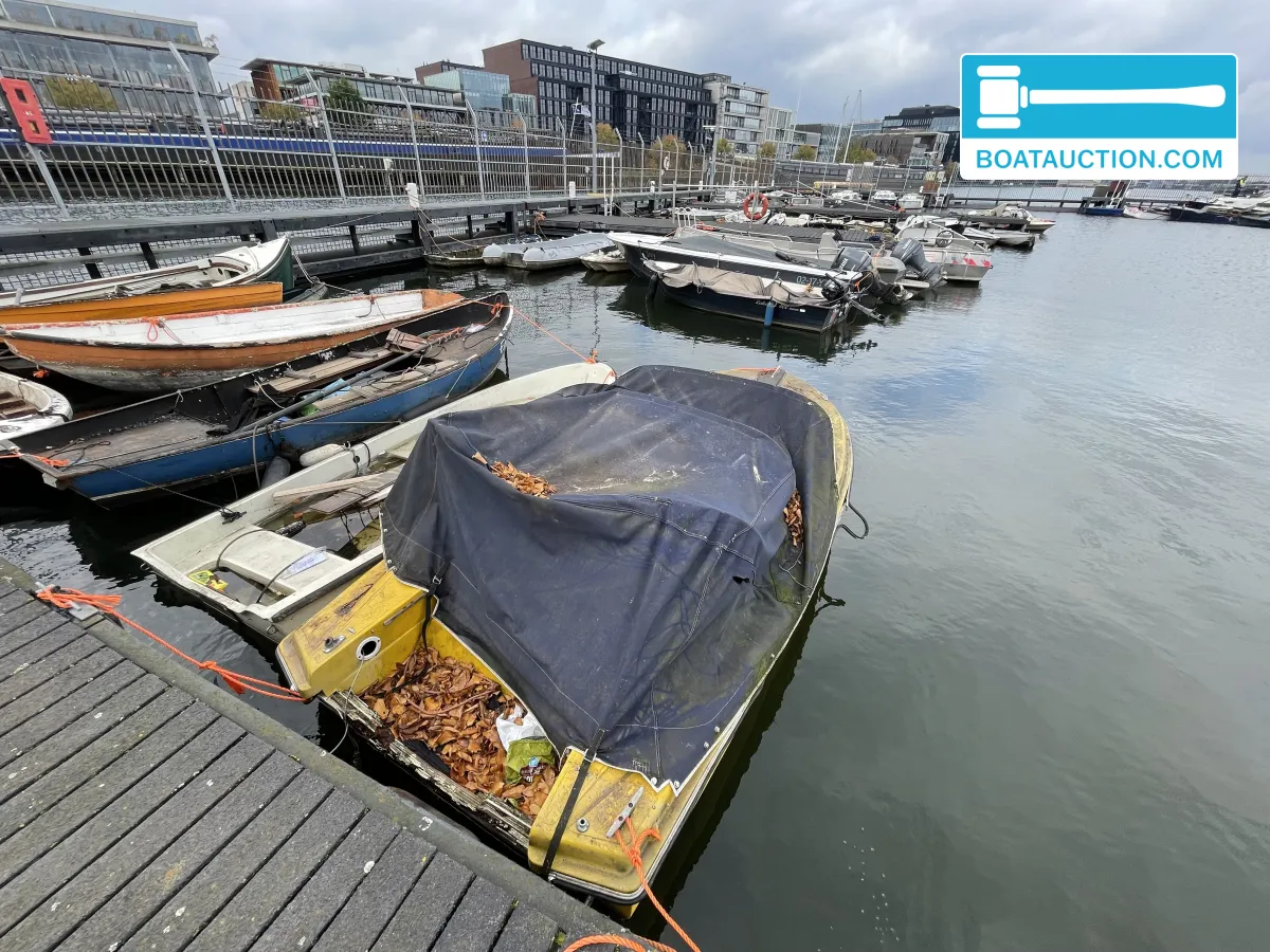 foto: 10 Speedboot 500