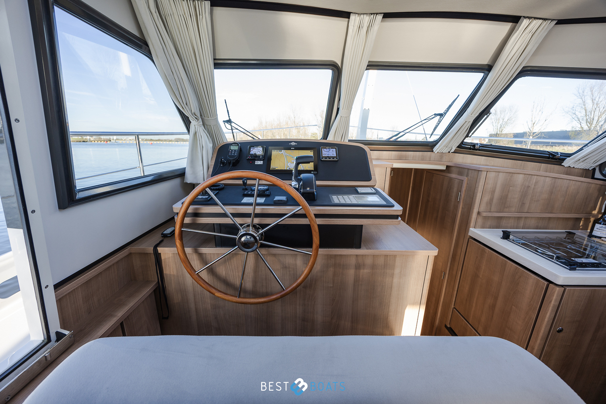 foto: 93 Linssen 40SL Sedan