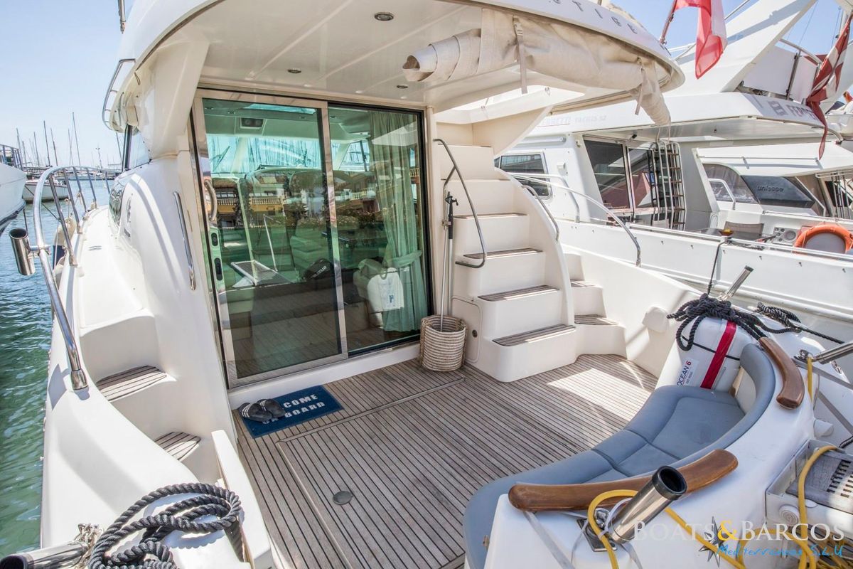 foto: 25 Prestige 42 Fly