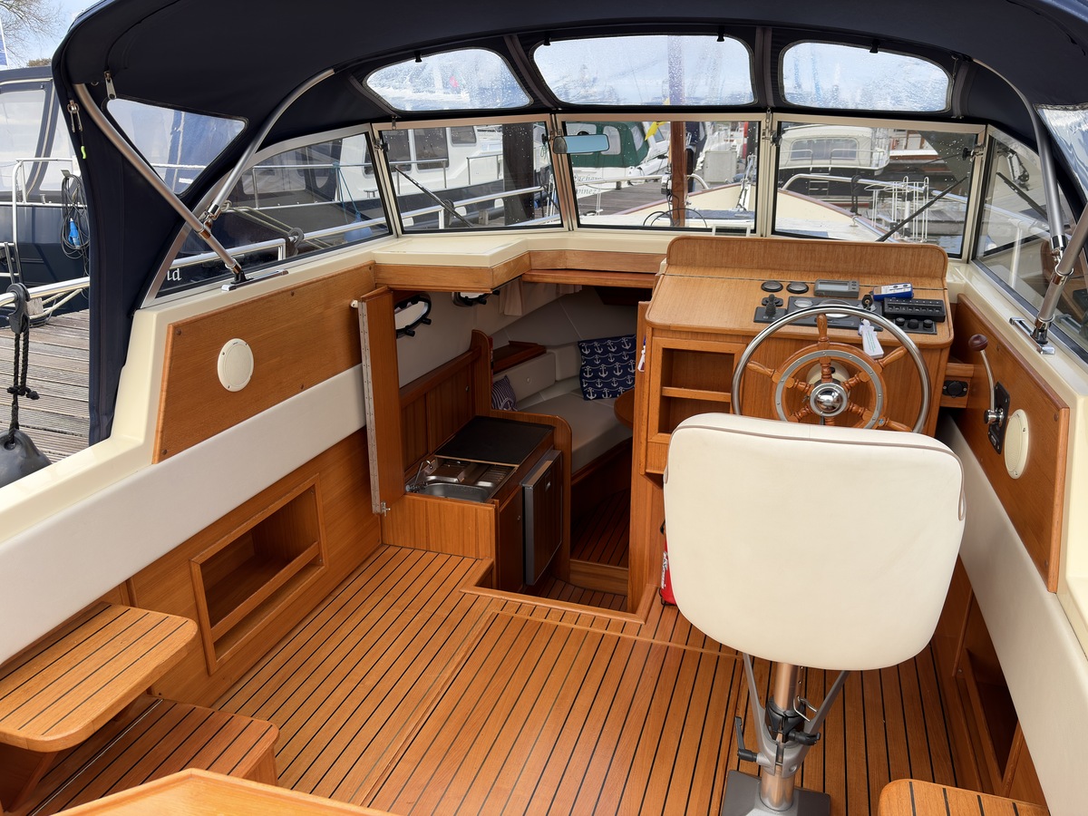 foto: 15 Antaris  Mk 825 