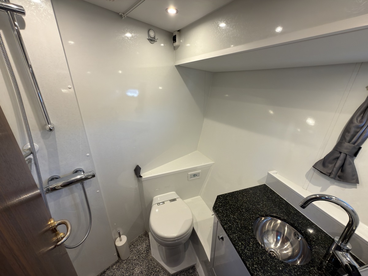 foto: 32 Pacific Allure 155 Cabrio