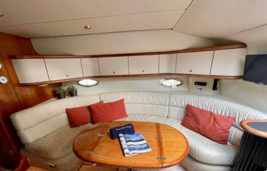 foto: 34 Sunseeker Camargue 44