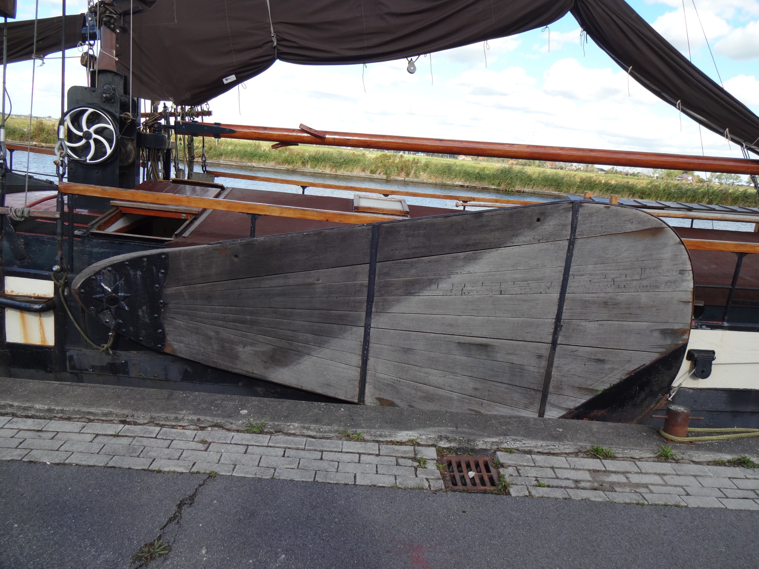 foto: 40 Hasselteraak 24.00 Charter/woonschip