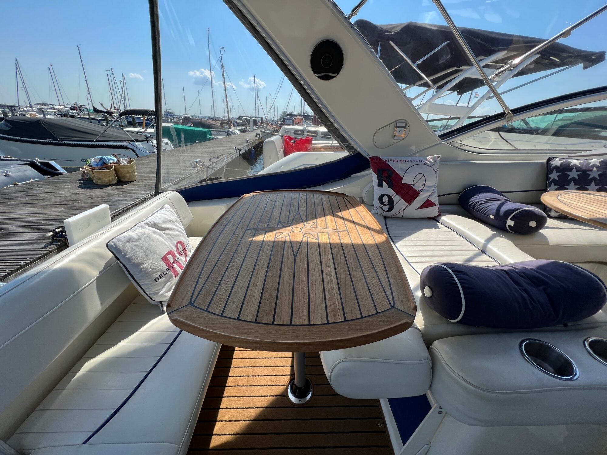 foto: 37 Bayliner Bayliner 285 Ciera Sunbridge