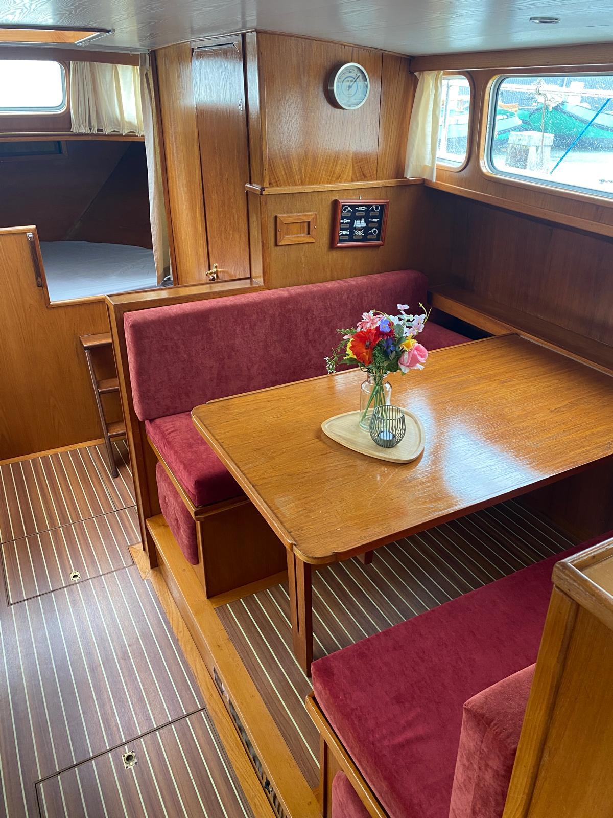 foto: 36 Helmerskruiser Motorjacht