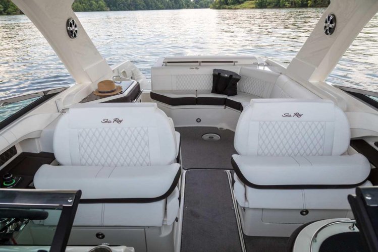 foto: 13 Sea Ray SLX 310