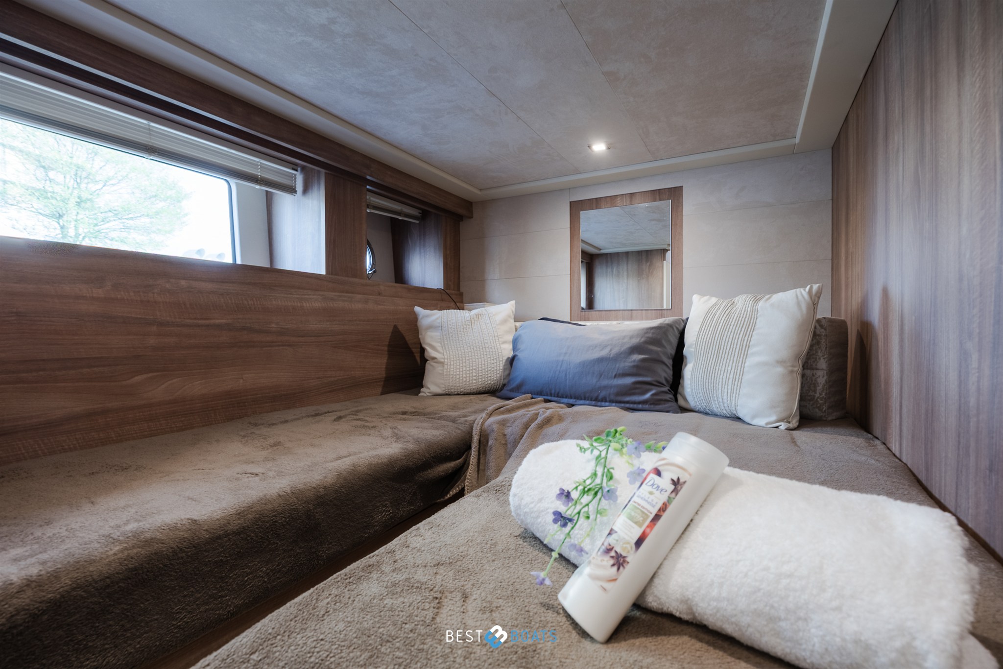 foto: 60 Cranchi Eco Trawler 43 Long Distance