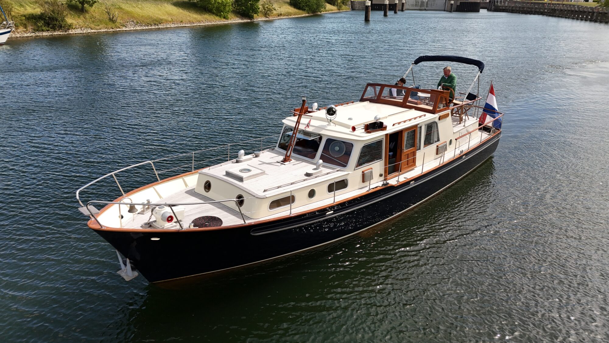 foto: 59 Gillissen Gillissen Rondspant Trawler 13.50 AK