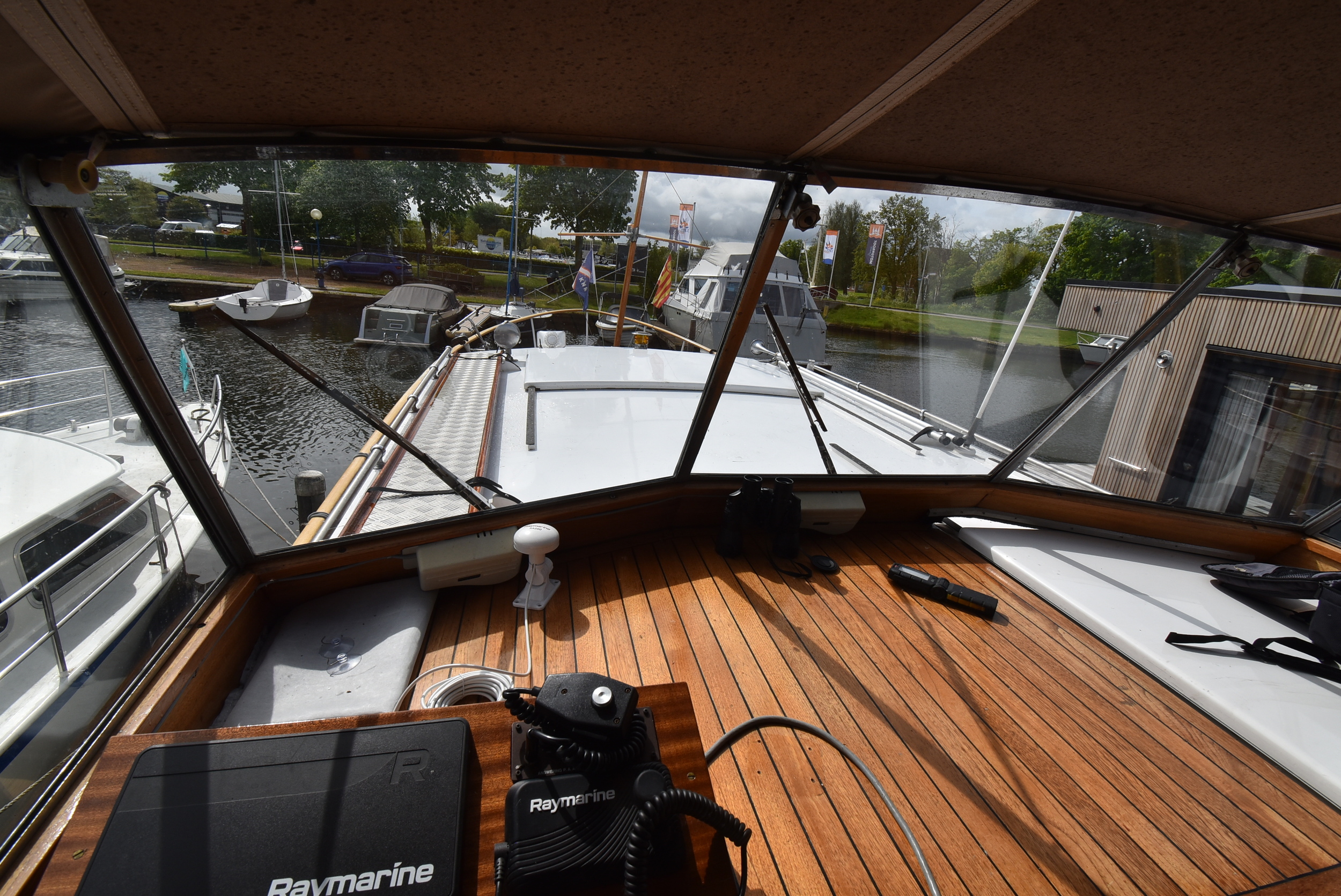 foto: 51 Super Van Craft 1350